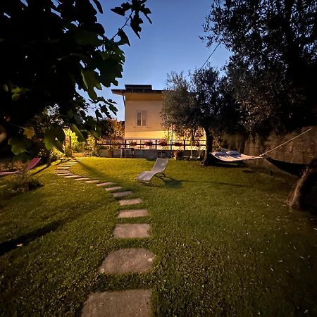 Il Gruccione Bed & Breakfast Sant'Omero Bagian luar foto