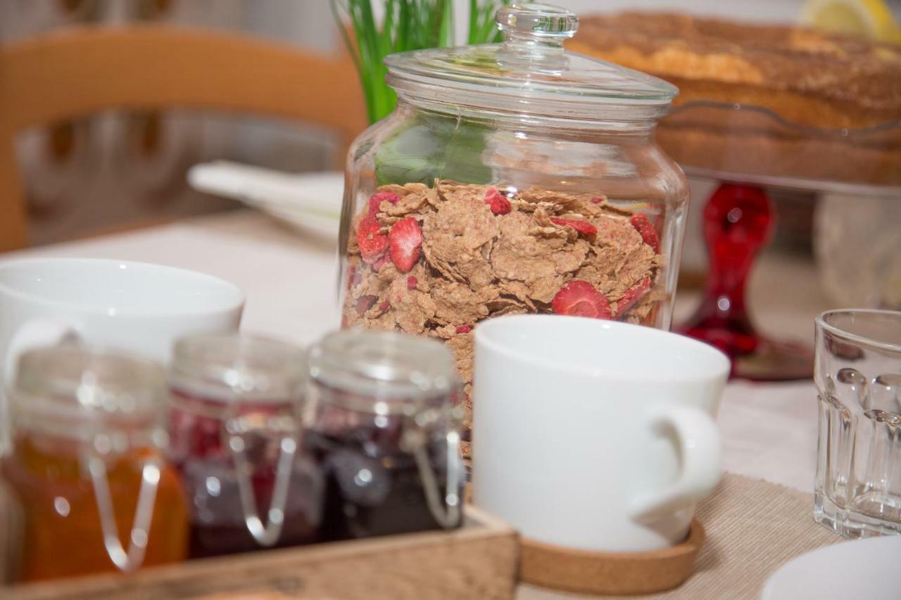 Il Gruccione Bed & Breakfast Sant'Omero Bagian luar foto